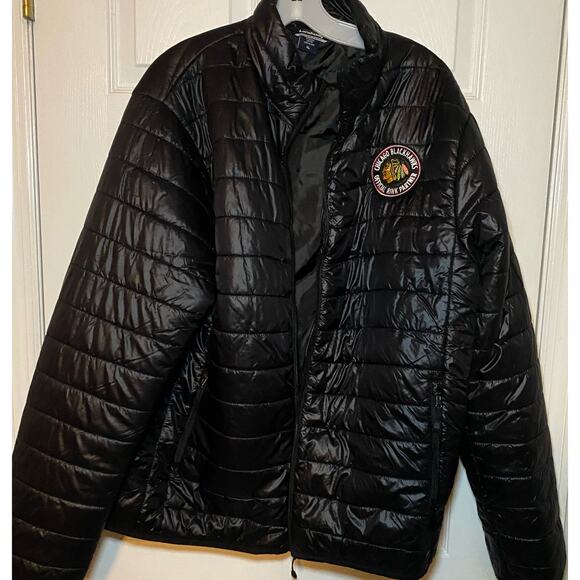 Landway‎ Outerwear black puffer men’ jacket. Chicago Blackhawks NHL. Size XL